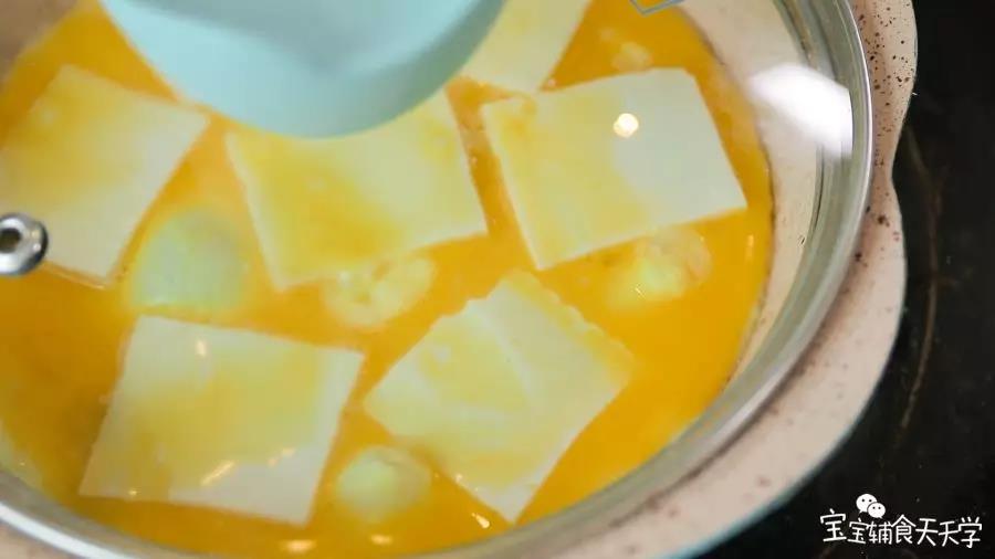 加盖焖熟表面，可选加点盐调味