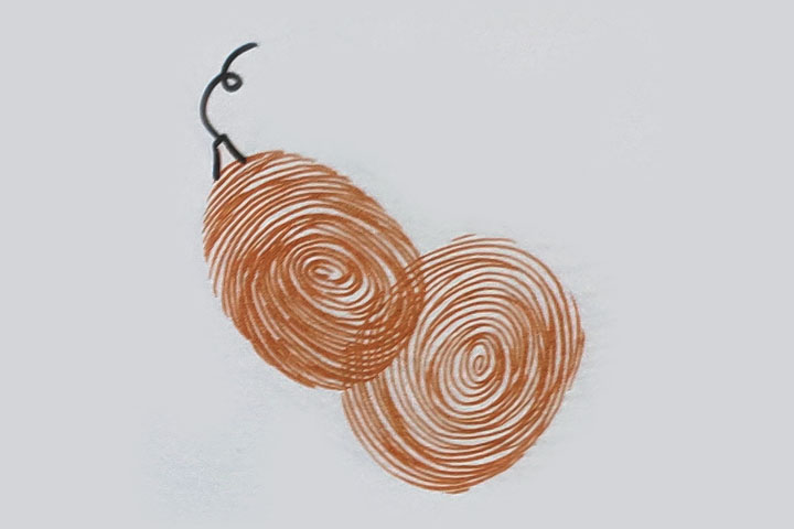 步骤3：画葫芦嘴和弯曲的藤。