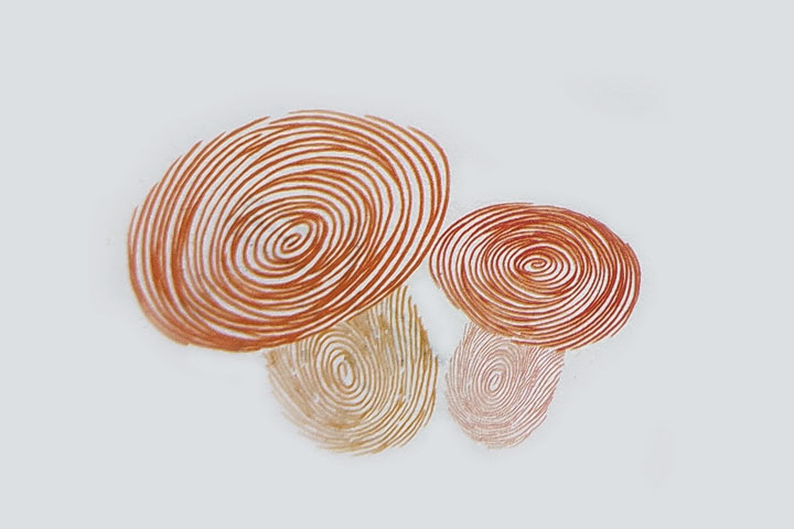 步骤3：用半个指印作蘑菇的柄。