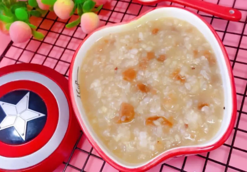 美味的鲜果红枣胚芽米粥的做法完成咯~