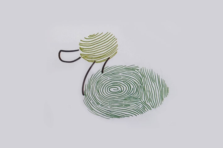 步骤3：画上脖子和扁扁的嘴。