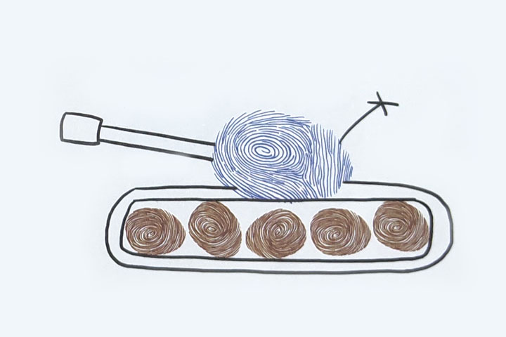 步骤4：画坦克的大炮和天线。