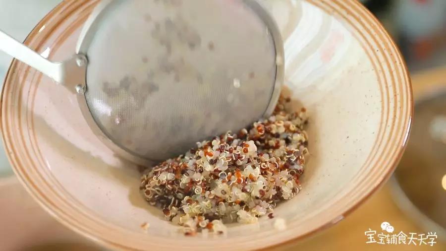 第5步：捞出藜麦沥干水分