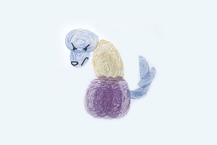 步骤3：印三个拼在一起的指印作睡裙、几个被遮住一半的指印作尾巴，画五官。