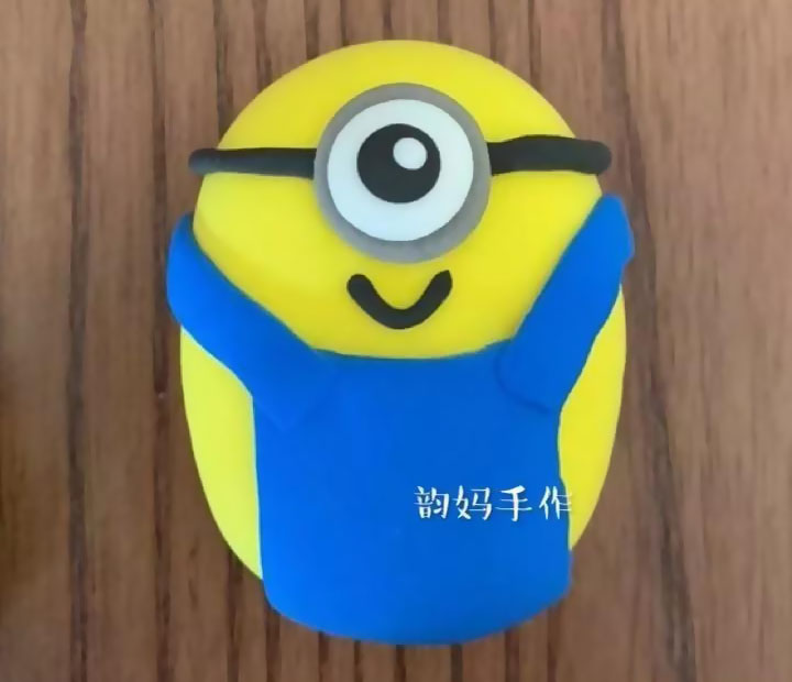 小黄人粘土作品步骤-图5