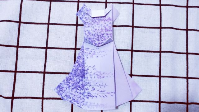 漂亮的婚纱礼服折纸