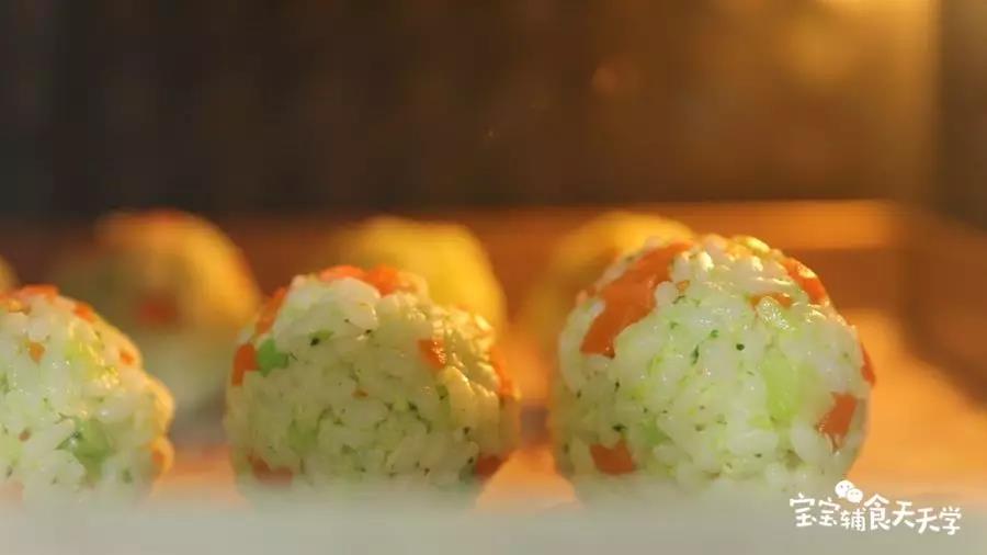 第9步：烤箱预热180度，烤8-10分钟即可