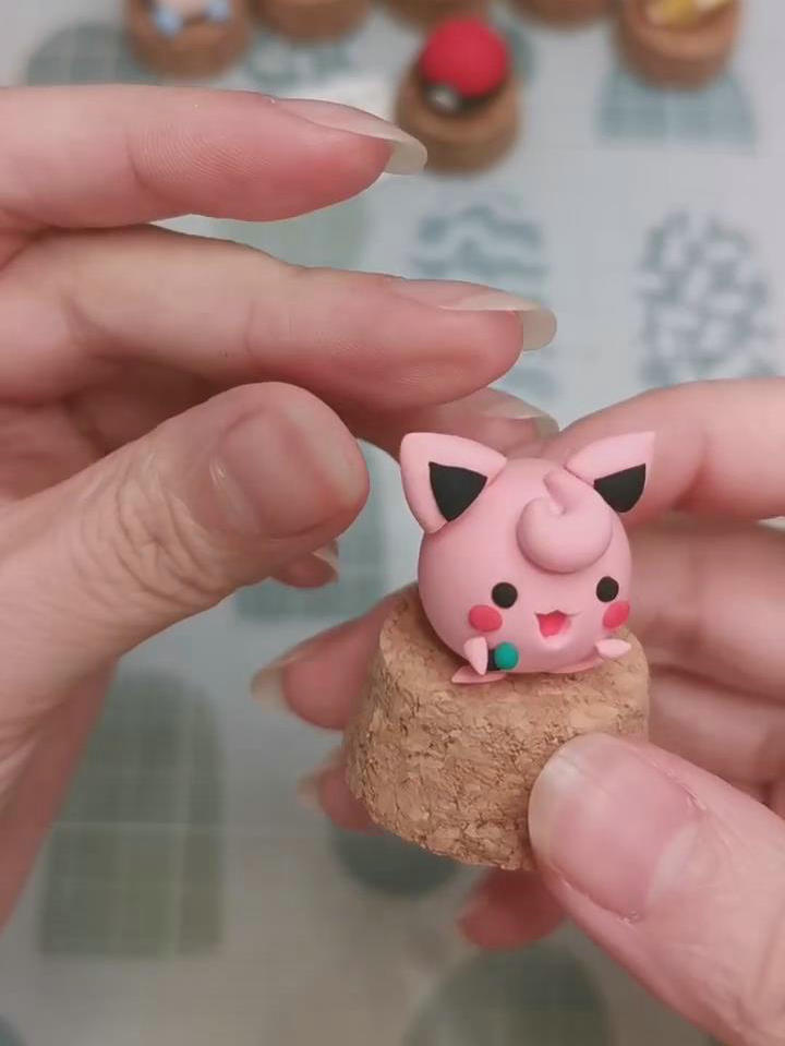 可爱的胖丁粘土小玩偶