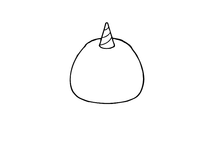 步骤2：在开口处画出三角形的角。