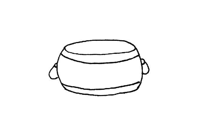 步骤4：中间，画上两条弧线作为结构。