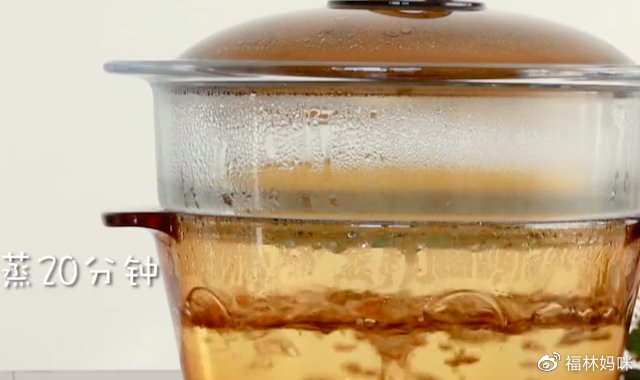 冷水上锅，大火烧开转中火蒸20分钟熟透即可。