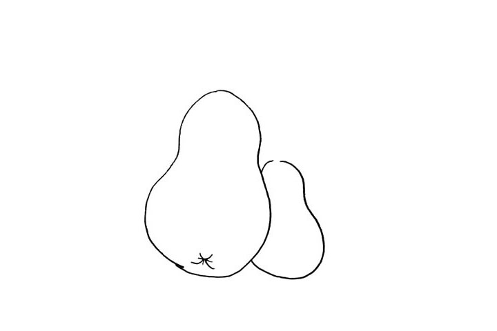 步骤4：在旁边画好上一个小一点的梨子顶端留出一个缺口。
