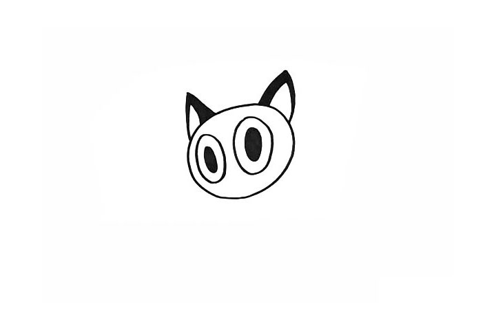 步骤4：还有它的两个尖耳朵.把两侧涂上黑色。