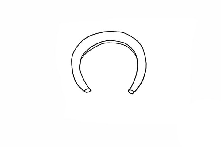 步骤3：在它的两端画上两个小圆。