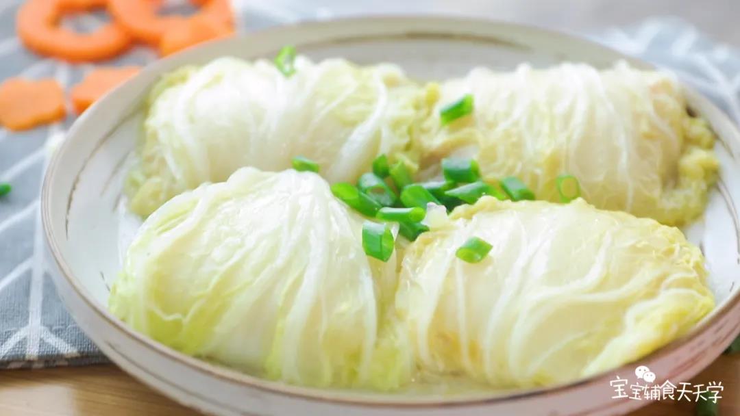 最后按喜好撒入葱花装饰调味