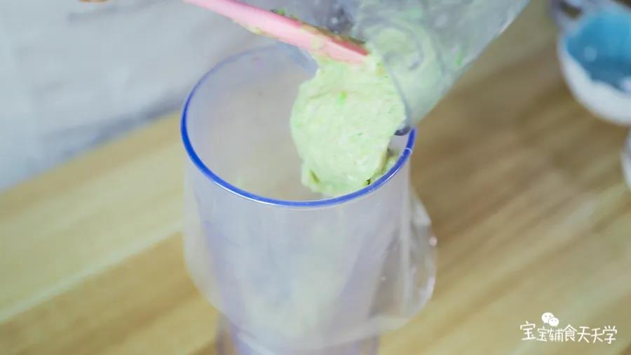 倒入裱花袋备用