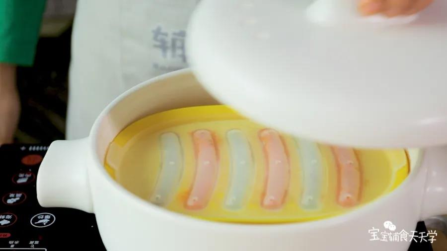 加盖，蒸锅上汽后放入蒸20分钟即可