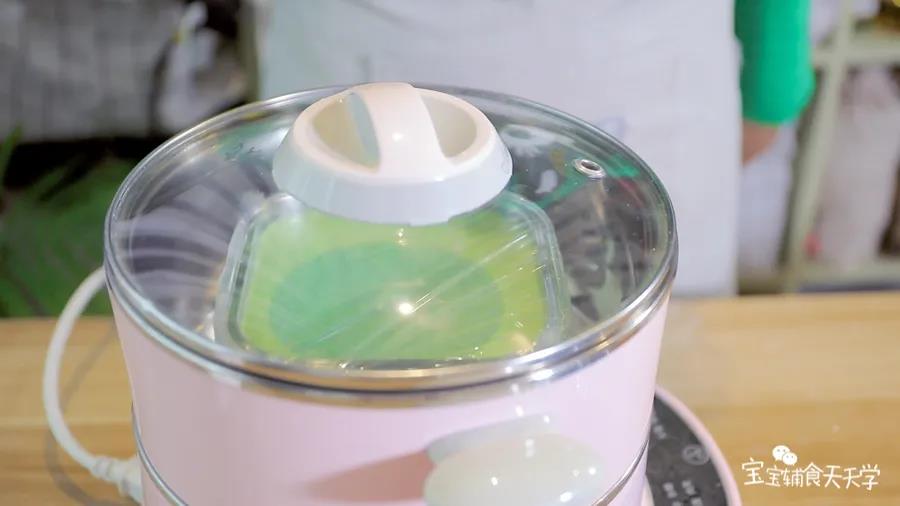 第7步：烤箱预热40度，放入发酵20-30分钟