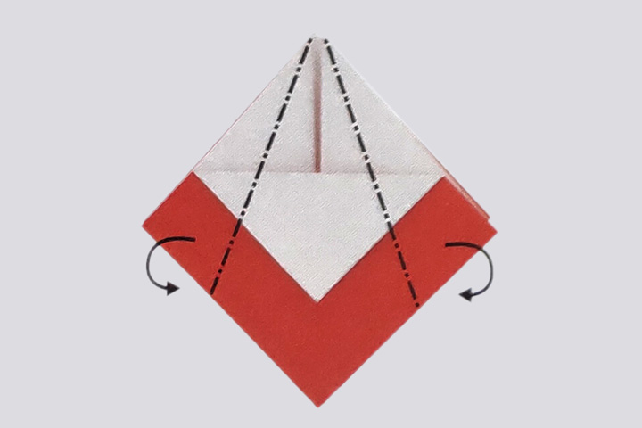 步骤6：将第一层沿虚线向后折叠。