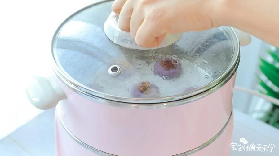 第9步：烧开蒸锅后蒸20分钟即可