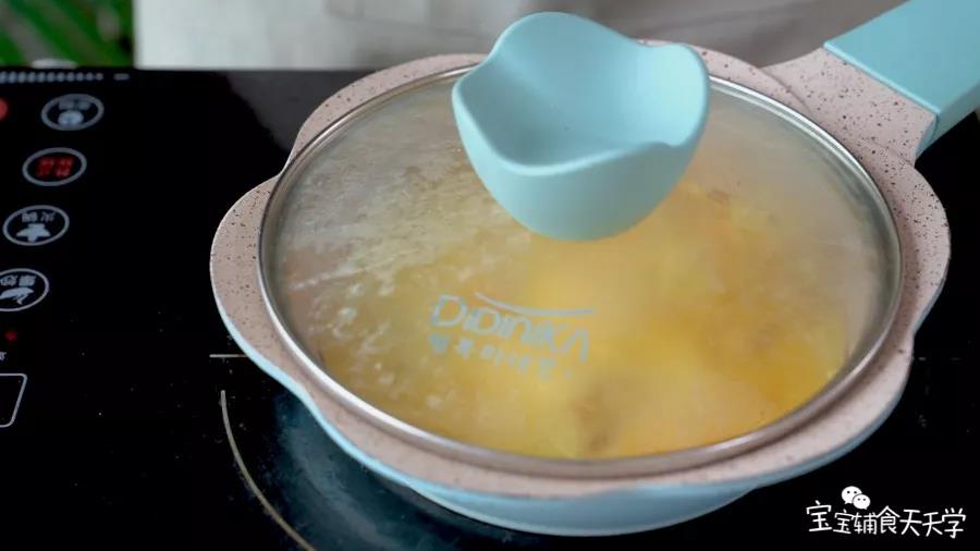 加盖小火焖干表面