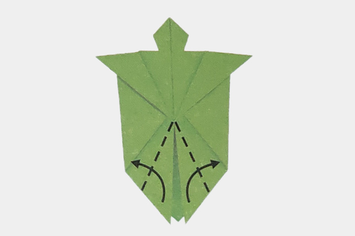 步骤7：沿虚线折叠。