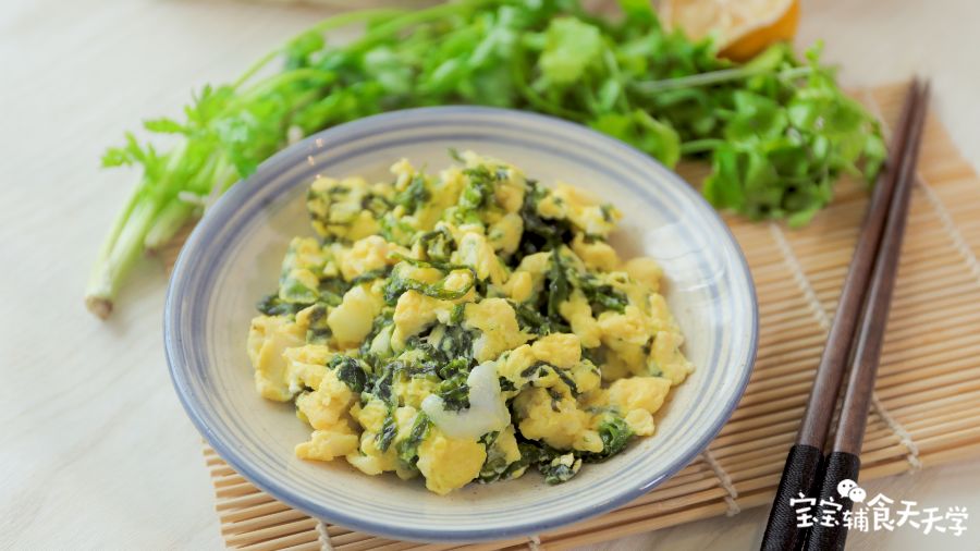 银鳕鱼紫菜炒蛋