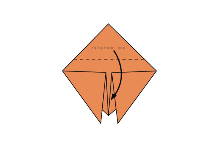 步骤4：第二层沿虚线折叠。