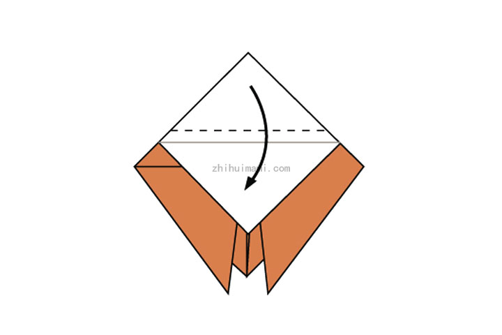 步骤5：第三层沿虚线折叠。