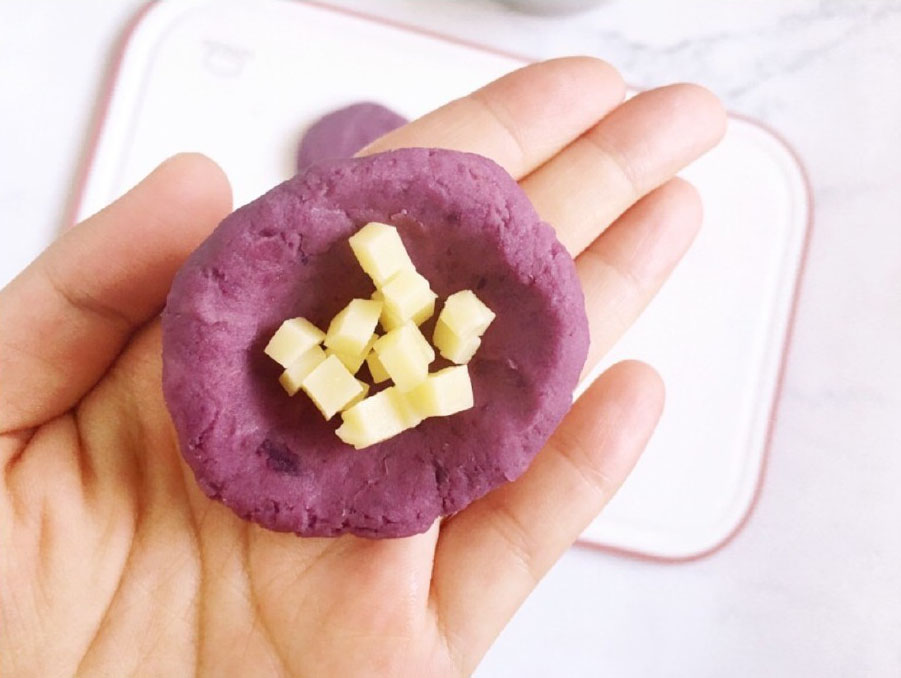 第8步：放入奶酪。