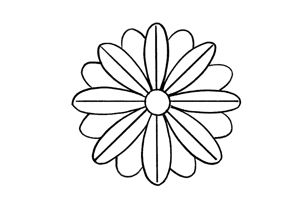 步骤6：然后在每两个花瓣之间，加一条弧线连接，画出下一层的花瓣。