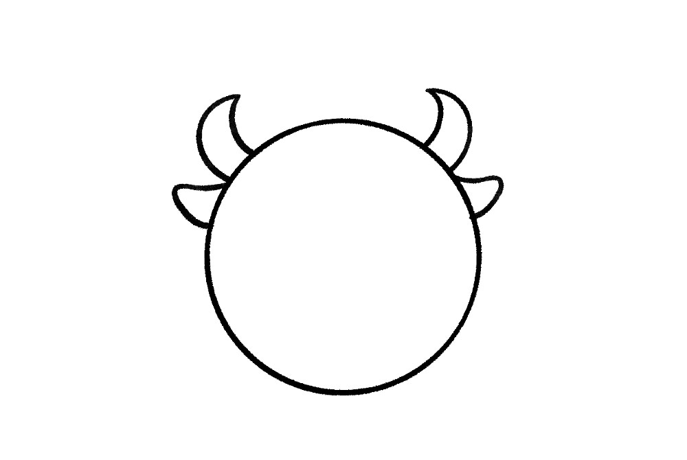 步骤2：简单画上牛角和耳朵。