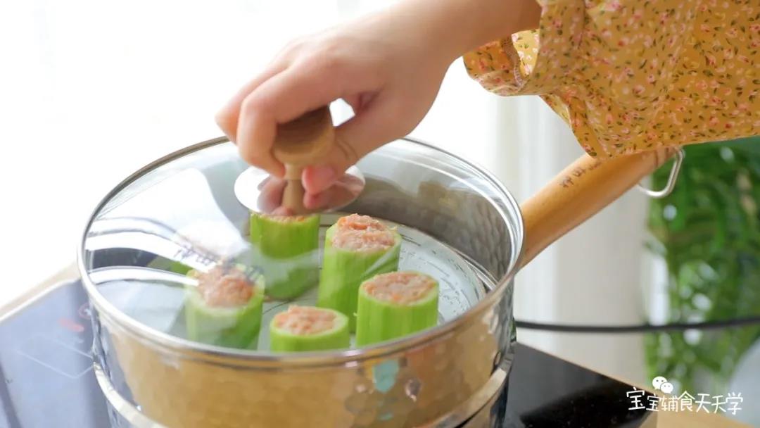 水开后中火蒸20分钟即可