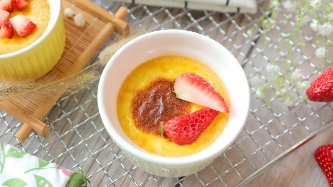 第9步：奶味浓蛋味香，甜滑而不腻，即使买不到了，自己制作起来也超级简单、快手！
