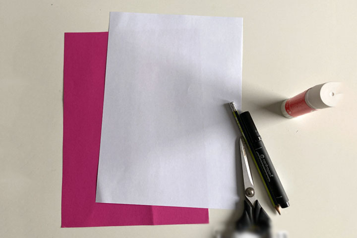 快乐的白母鸡剪贴画指导步骤-图1