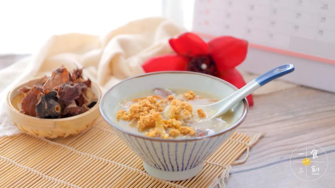 陈皮回甘，粥米细腻，一口温润好吸收。