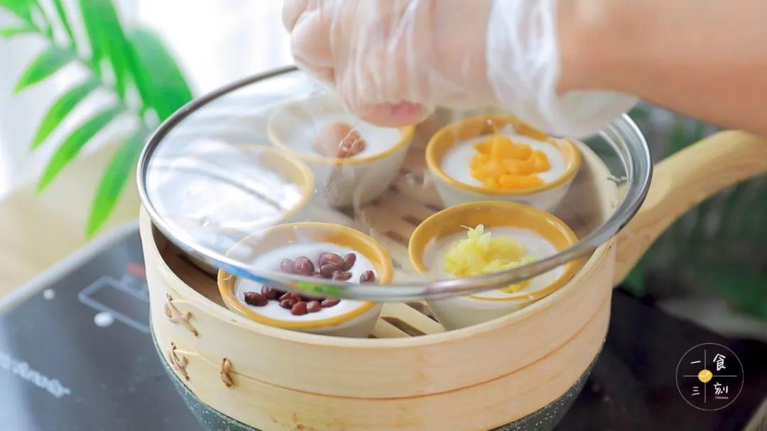 水开上锅，盖上盖子蒸20分钟