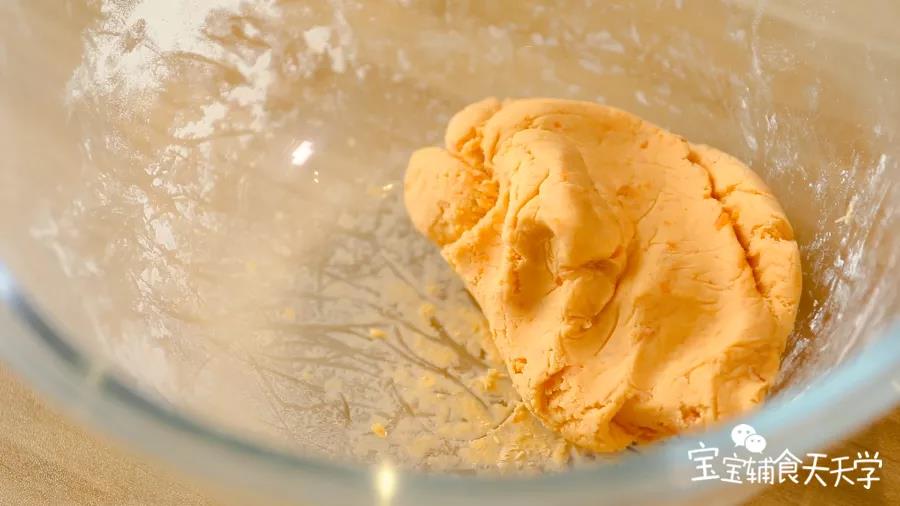 第4步：揉成光滑面团