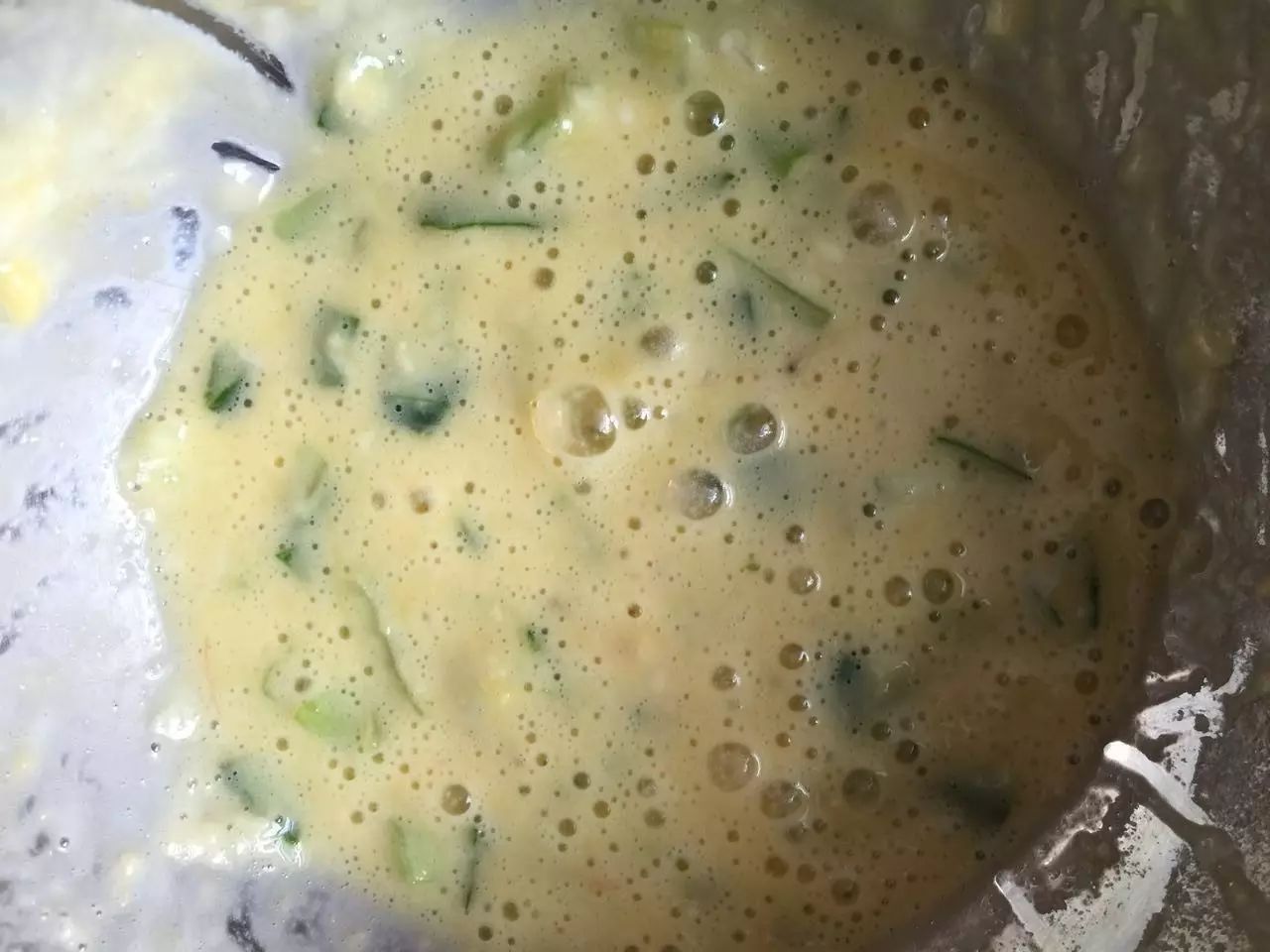 搅拌均匀后静置3分钟。