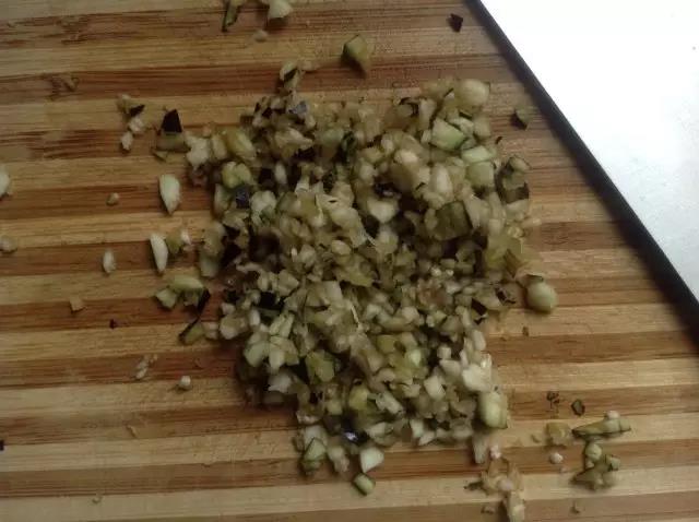 第4步：剁成碎末。