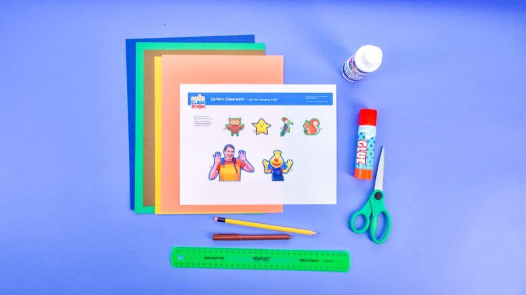 步骤2：从可打印的工艺中剪下所有物品。