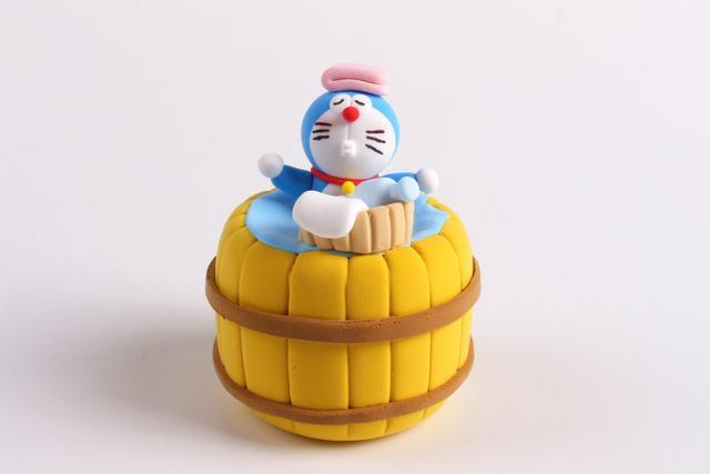 泡澡的哆啦A梦粘土教程图解