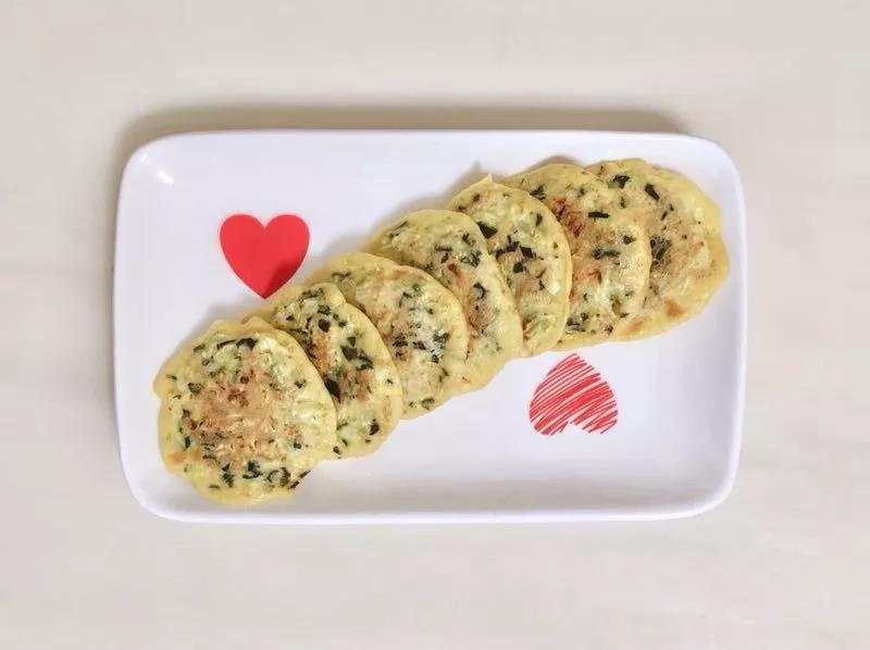 多咀嚼有益牙口健康。