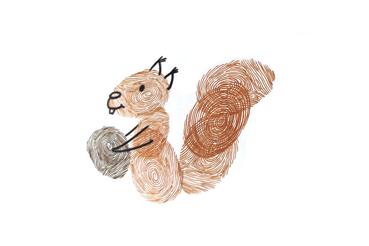 步骤3：画两只耳朵和两只前腿。