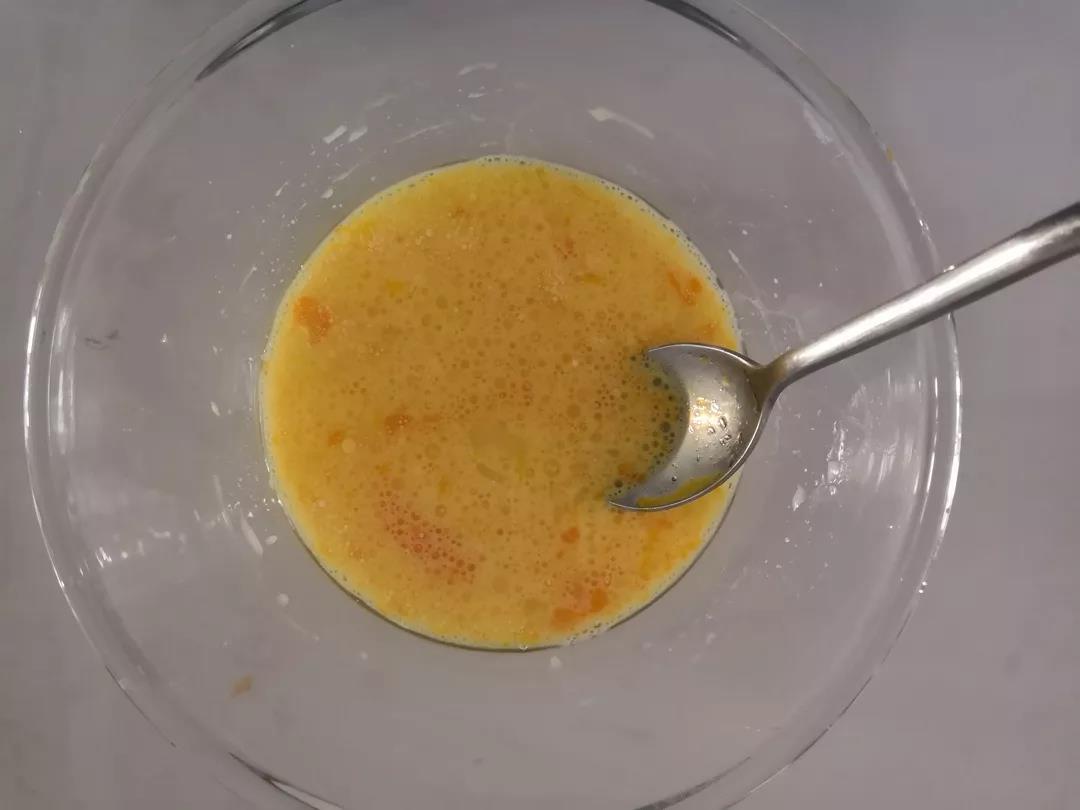 将食材搅拌均匀。