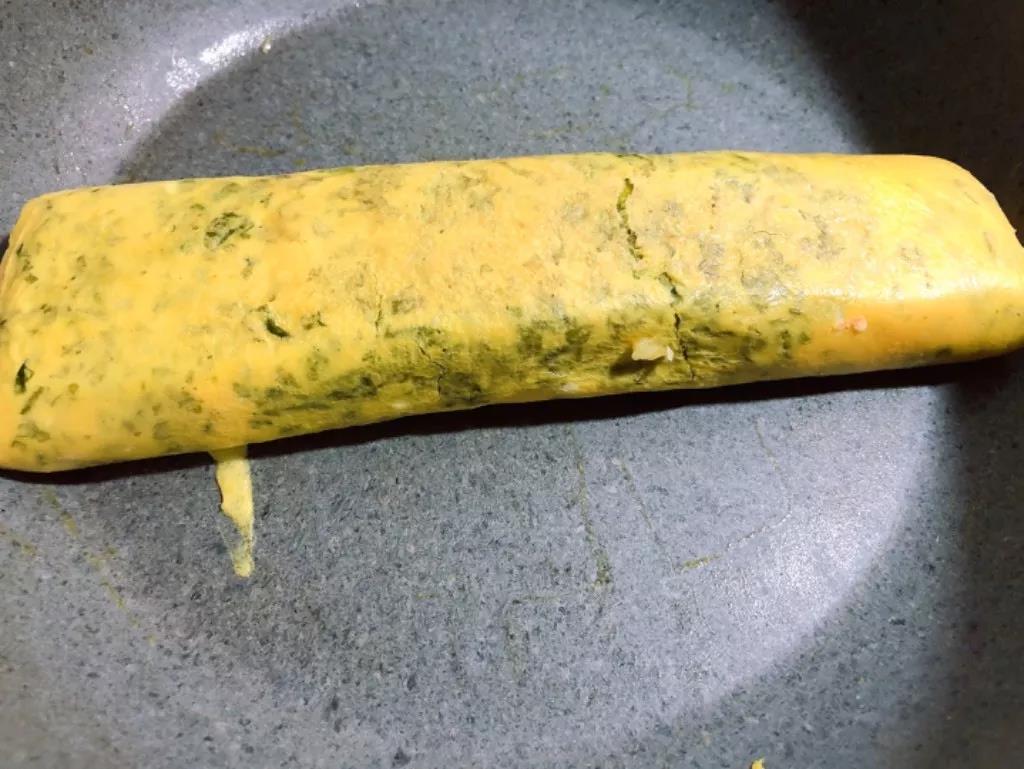 七八成熟时再卷起来。