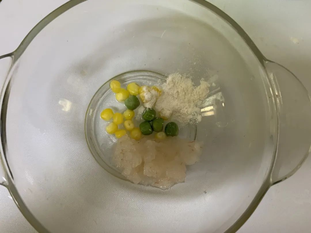 所有食材混合搅拌均匀。