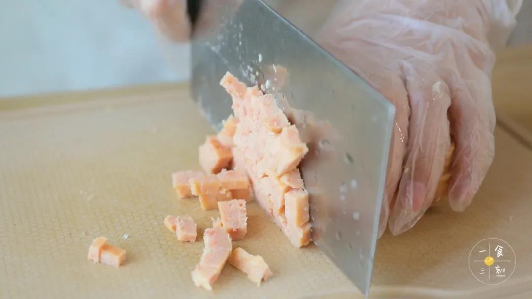 午餐肉切丁
