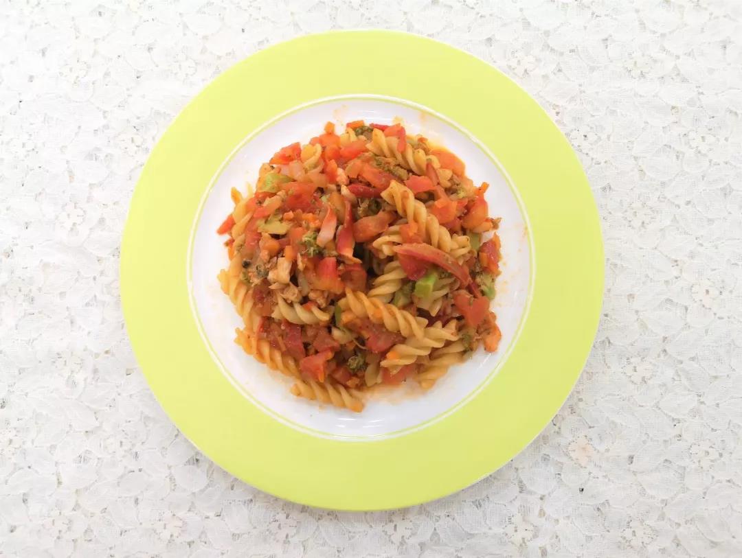 唇齿间充满着鲜美。