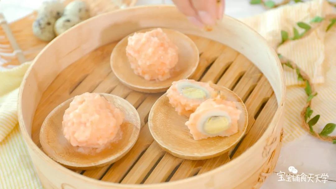 第8步：最后撒点肉松就完成啦